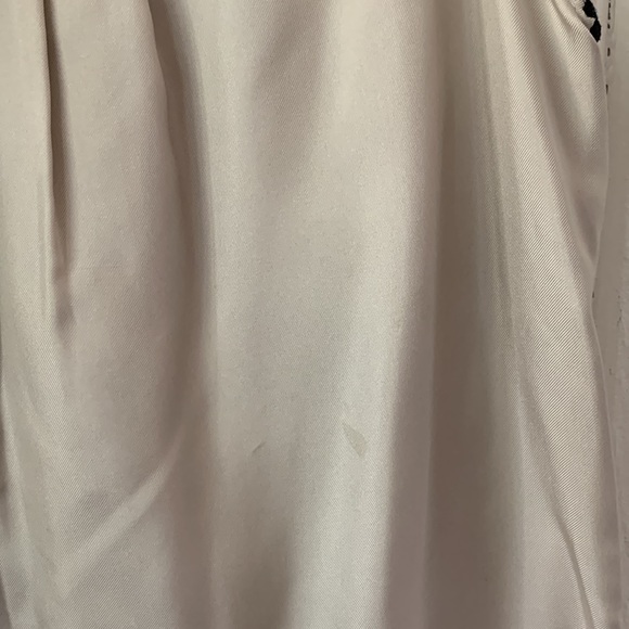 Banana Republic Petite 100% Silk Embroidery Top - Picture 5 of 6